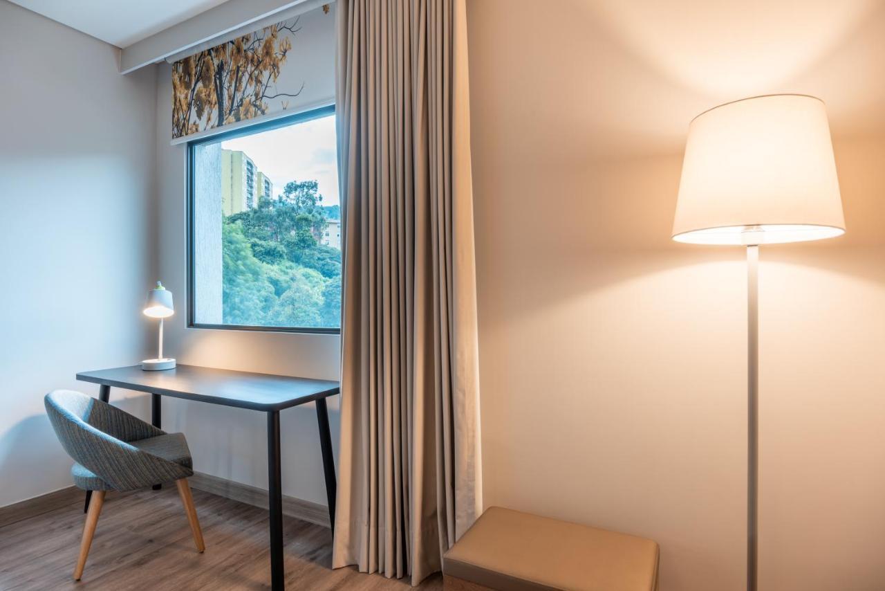 Fairfield By Marriott Medellin Sabaneta Hotel Itagui Ngoại thất bức ảnh