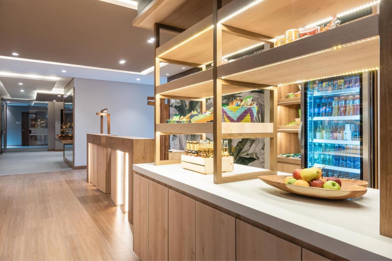 Fairfield By Marriott Medellin Sabaneta Hotel Itagui Ngoại thất bức ảnh